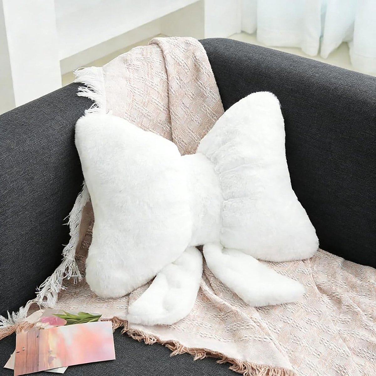 Schattig Kussen van 30 cm voor Meisjes, Comfortabel Kussen voor Kinderen, Ideaal voor Woonkamer en Kinderkamer in Drie Kleuren