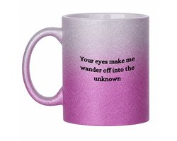 Hacebo® - Your eyes make me wander of into the unkown koffiebeker glitter Zilver Roze - Quotes - Familie vrienden - thee mok - koffie beker - Cadeau - koffiemok - 350 ML inhoud