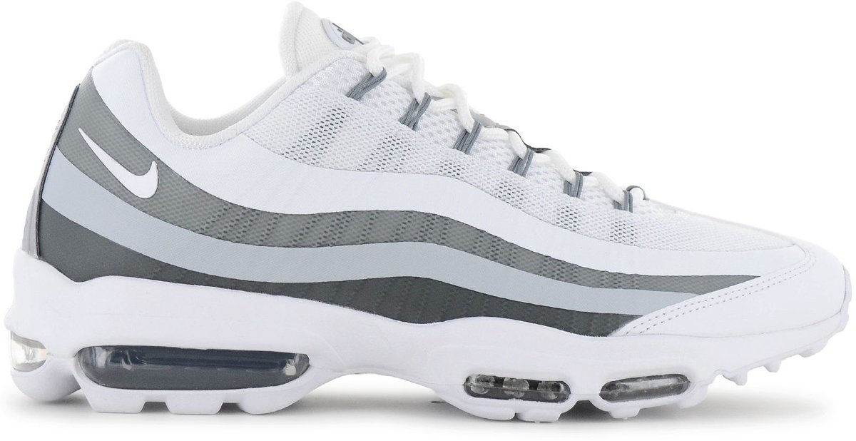 Nike Air Max 95 Ultra – Wolf /Cool / Air Max Lifestyle Unisex Sneakers Grijs
