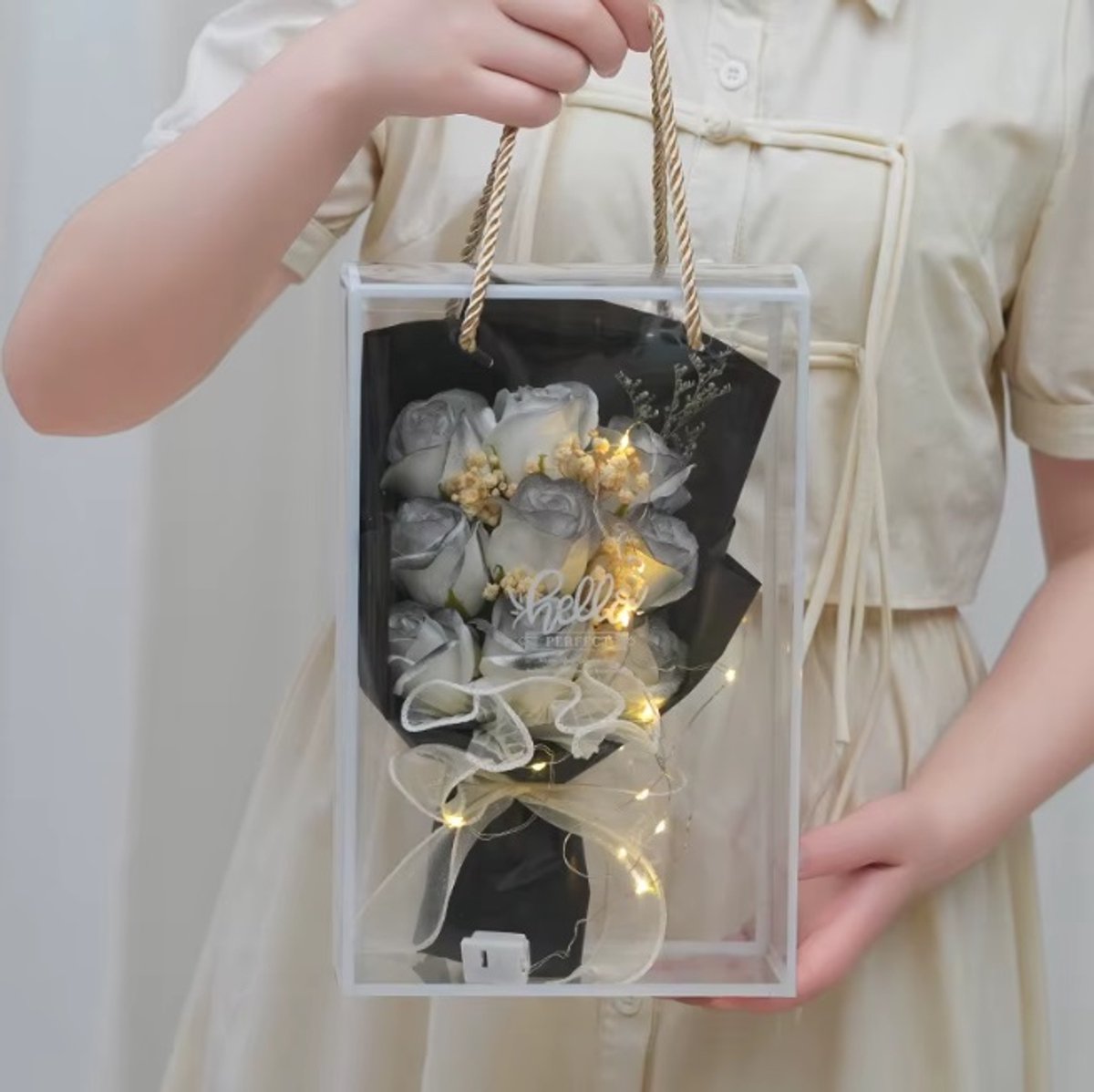 ZEEP Bloemen geschenkverpakking best wishes inclusief verlichting