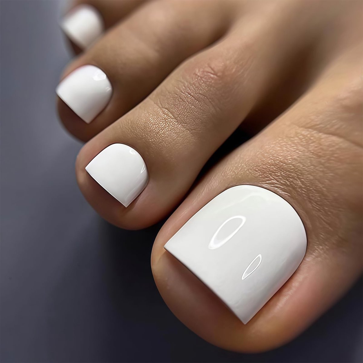Dailygoods- Teennagels Hoogglans Wit - 24 Stuks Plaknagels - Korte Vierkante Nageltips - Huidvriendelijk - Ideaal voor Gevoelige Nagels - Stijlvolle Elegantie