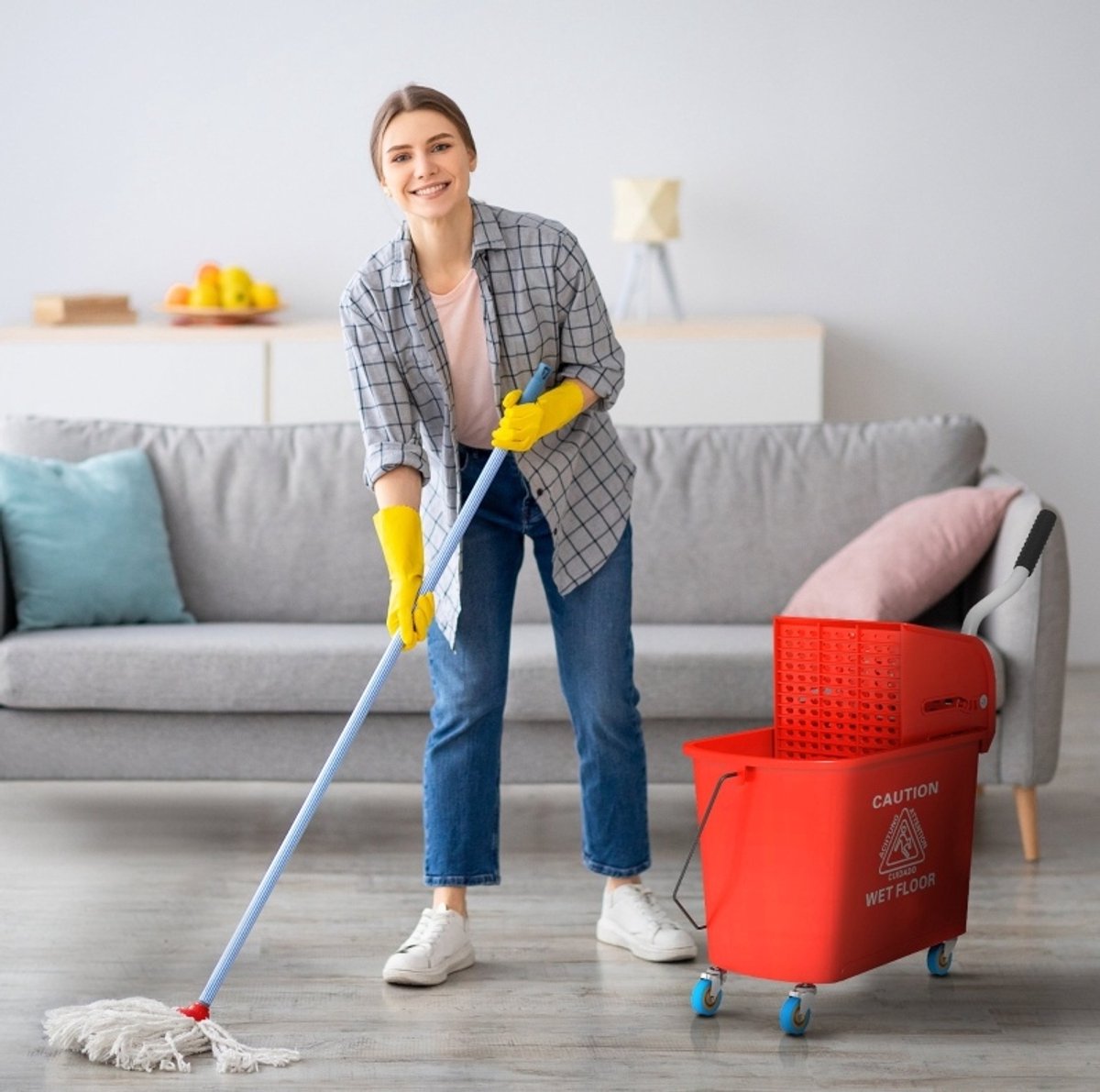REDOM - Dweilemmer met uitwringer - Twee vakken met scheidingswand - Met vier wielen en handgreep - Voor schoonmaken - Plastic - Rood - 60 x 27 x 70,5 cm