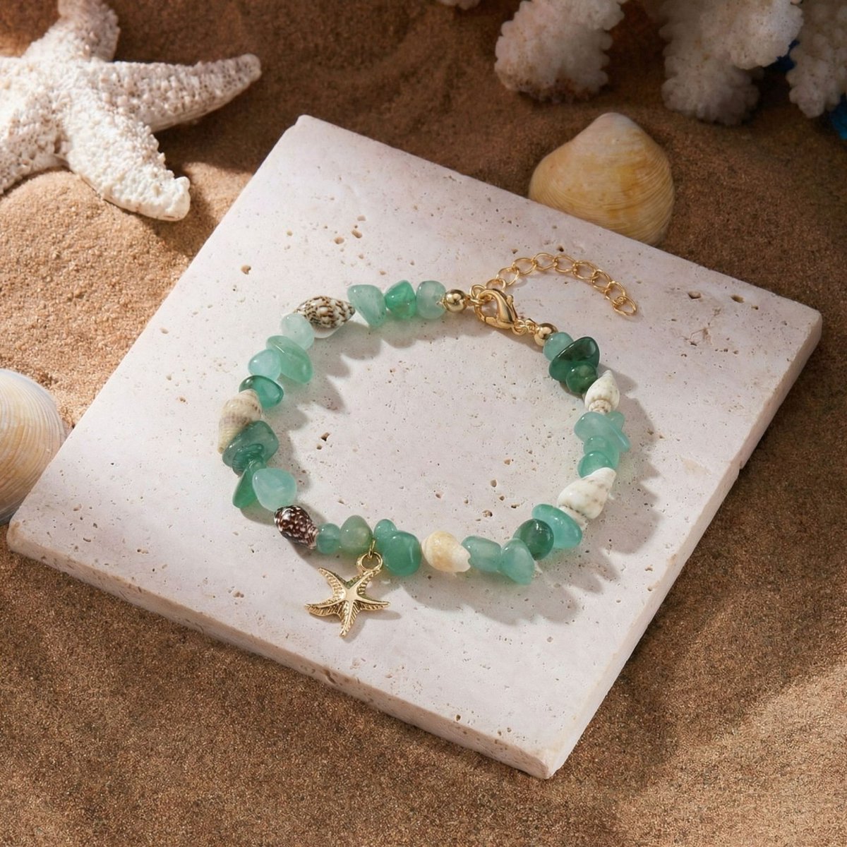 Damesarmband – 18+5 cm– Ketting met zeester en schelp (imitatie) – Armband van trommelsteentjes in strandstijl – Kralenketting met oceaanthema – Kralensieraden voor dames – Kralenketting voor feestjes met strandvibe – Geschikt voor dagelijks gebruik