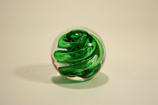 Glazen Bol Spiraal Groen 8cm | Glaskunst | Sculpturen Van Glas | 1 Jaar  Garantie | bol.com