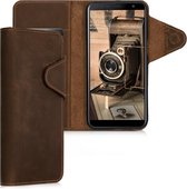 kalibri telefoonhoesje voor Samsung Galaxy J6+ / J6 Plus DUOS - Hoesje met pasjeshouder en standaard - bruin - Wallet case