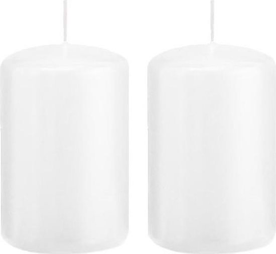 2x Witte cilinderkaarsen/stompkaarsen 5 x 8 cm 18 branduren - Geurloze kaarsen - Woondecoraties