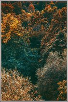 JUNIQE - Poster met kunststof lijst The Fall -20x30 /Groen & Oranje