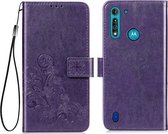 Voor Motorola Moto G8 Power Lite Vierbladige sluiting Reliëfgesp Mobiele telefoonbescherming Leren tas met Lanyard & Card Slot & Wallet & Bracket-functie (paars)