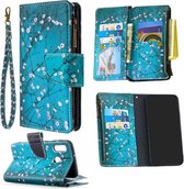 Voor Samsung Galaxy A01 Gekleurde Tekening Patroon Rits Horizontale Flip Leren Case met Houder & Kaartsleuven & Portemonnee (Pruimenbloesem)