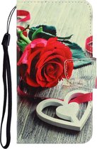 LG K61 Hoesje - Mobigear - Design Serie - Kunstlederen Bookcase - Roses - Hoesje Geschikt Voor LG K61