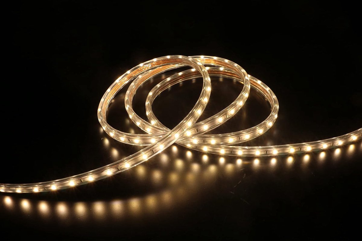 Serie - LED lichtstrips 10m, buiten en binnen. lichtband, warm wit, 60LED/m, SMD2835, IP65, dimbaar, uitbreidbaar, flexibel, buigbaar, voor trappen, wanden, plafonds