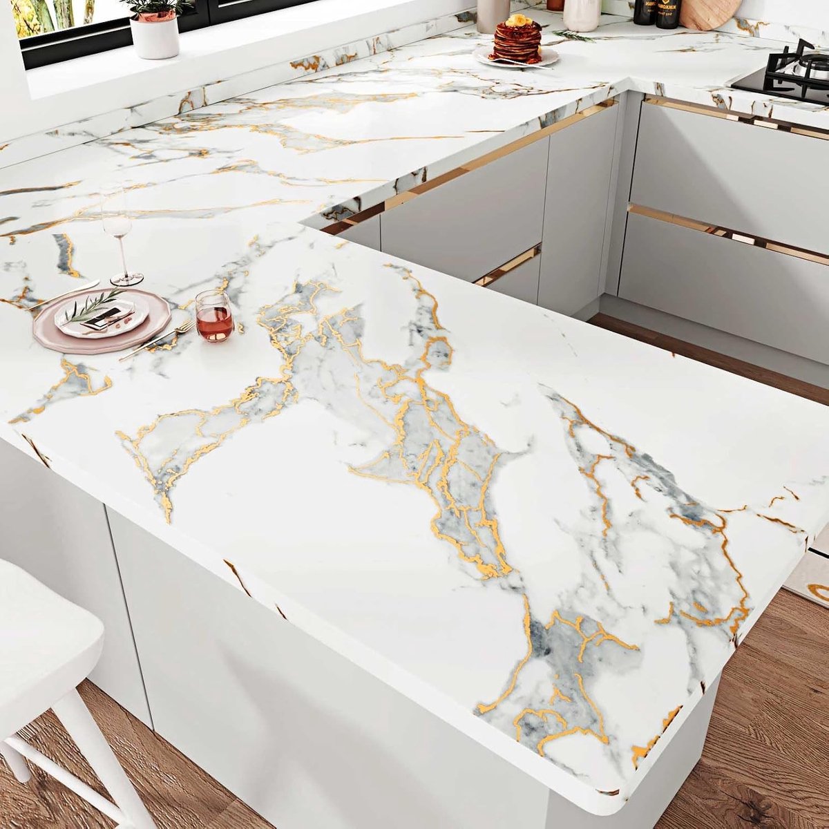 Matte Witte en Gouden Marmer Behang voor Keuken en Woonkamer - Wasbaar, Zelfklevend en Duurzaam Vinyl voor Werkbladen en Meubels - 40 x 200 cm