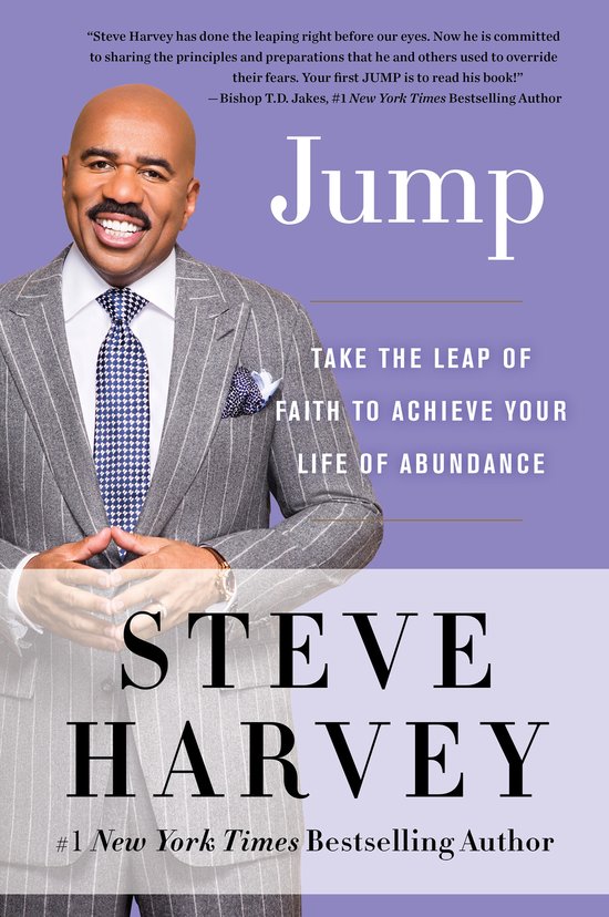 Steve Harvey in grijs krijtstreepkostuum op de boekomslag van 'Jump', met citaat van T.D. Jakes.