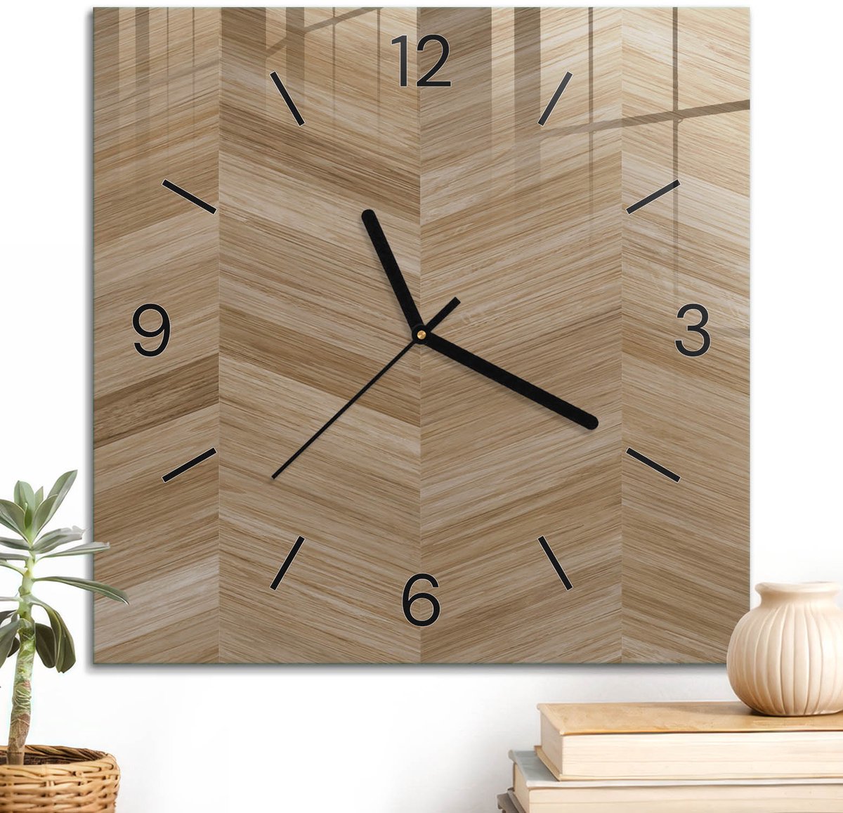 ArtPrintCave Bruin Glazen Klok - 30x30 cm - Wandklok Vierkant - Houten Chevron Wandklok Keuken - Achtergronden En Patronen Unieke Klok - Zwarte Klokwijzers