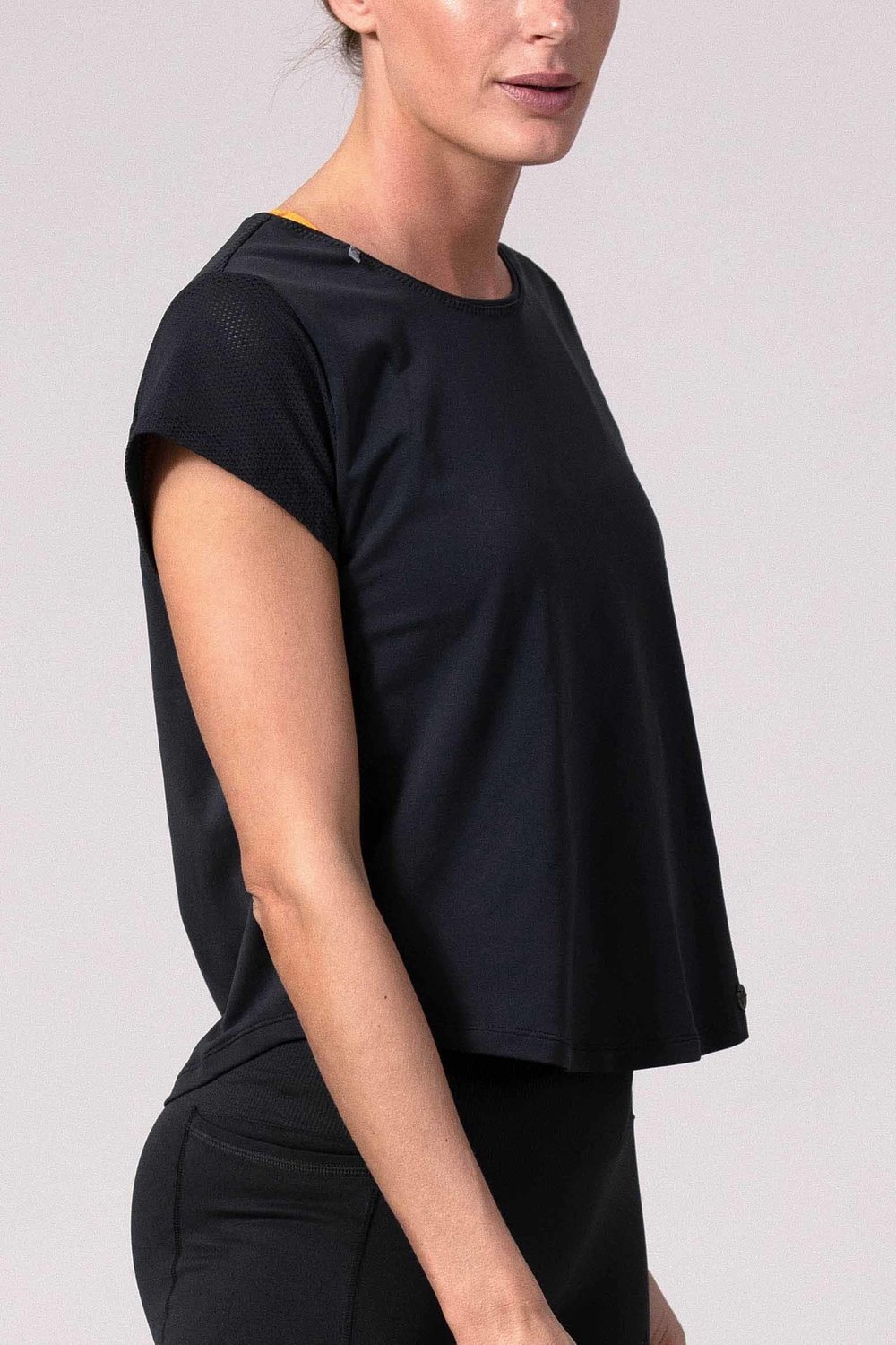 REVIVE Fafe - Sport T-shirt Dames - Yoga - Jet Black - Maat XS/S