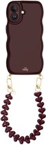 xoxo Wildhearts Glossy Wavy Cord Case Burgundy - Funky Hearts (Burgundy) - geschikt voor iPhone 16 - hoesje met koord - telefoonkoord met hartjes - golvend hoesje - silicone case - schokbestendig - bordeaux rood