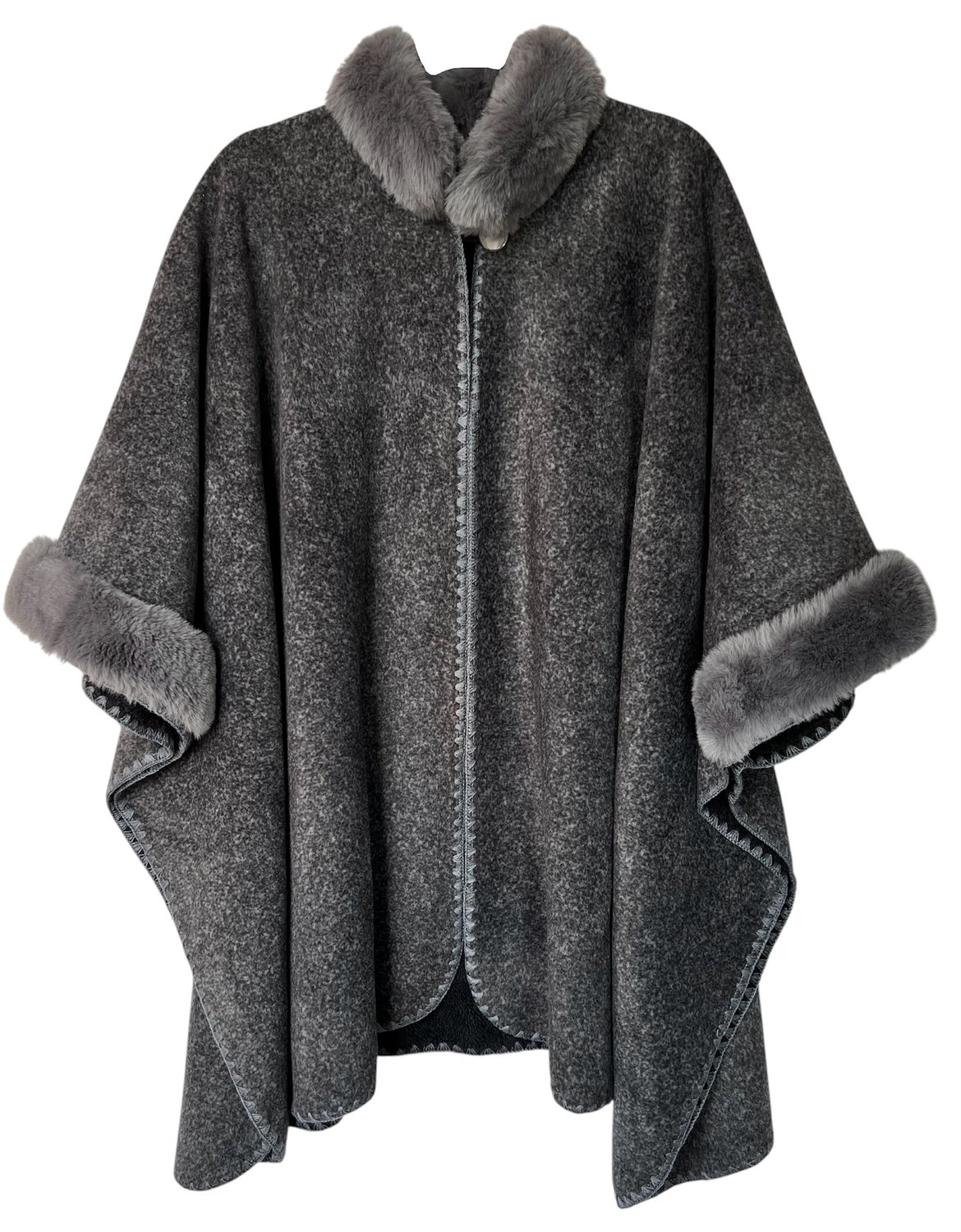 Alpaca D'Luxe Cape - Hypoallergeen - Grijs - Duurzaam - Gemaakt van Alpaca Wol - Luxe Cadeau - Elegant - Dames Cape - Heren Cape - Mantel - Alpaca - Poncho's Dames - Poncho's Heren - Dameskleding - Herenkleding - Comfortabel - Zacht en van Kwaliteit