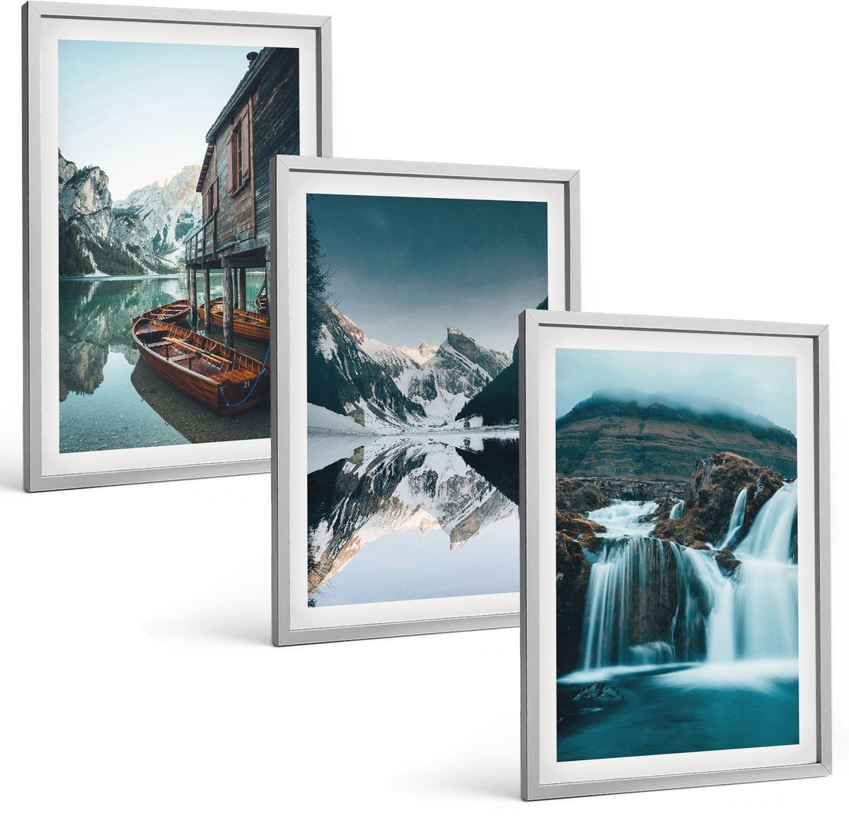 Coloray 3-Delige Schilderij Set - Berglandschap Met Een Waterval En Een Meer - 40 x 60 cm - Wanddecoratie - Muurdecoratie - Moderne Interieurdecoratie - Stijlvolle Muurdecoratie