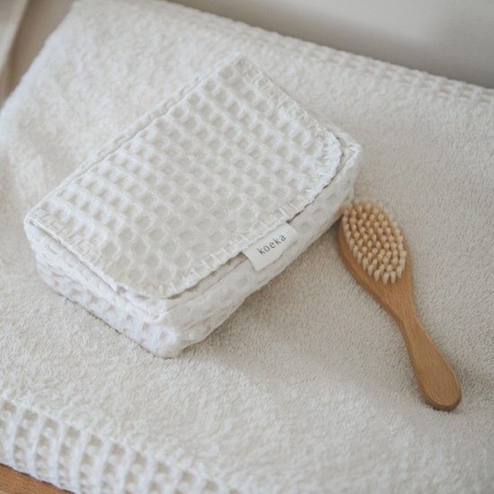 Koeka hoes voor babydoekjes wafel Antwerp natural 12x20x6 — afbeelding 5