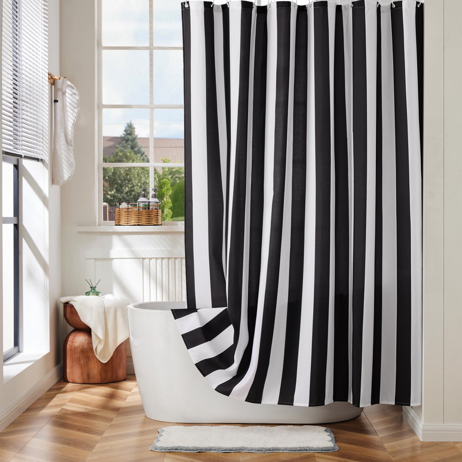 Retro Zwart-Wit Gestreept Douchegordijn voor Badkamer