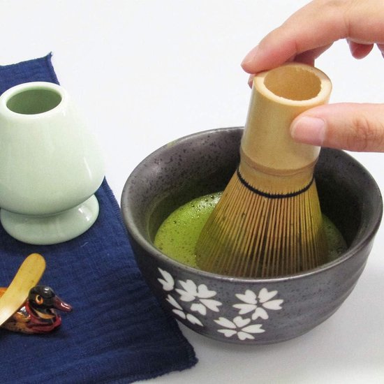 De Japanse theeceremonie - inzicht in het proces en de regels De Japanse theeceremonie - inzicht in het proces en de regels
