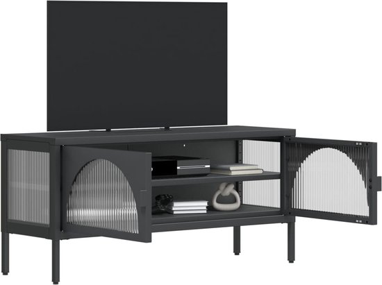 Meuble TV noir avec portes ouvertes, TV et espace de rangement avec livres et décoration.