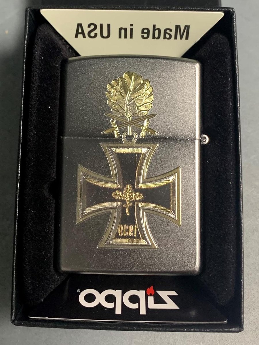 Ridderkruis 1939 zwaarden eikenbladeren Nederlands militaria te koop.