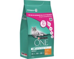 PURINA® ONE Adult Rijk aan Kip & Volkoren granen brokjes 1,5 kg