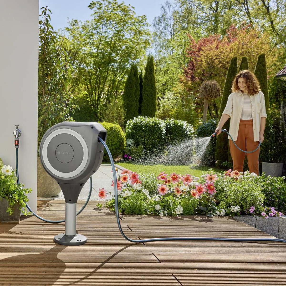 GARDENA – RollUp M – Tuinslanghaspel – 20 m – 360° – foto 4