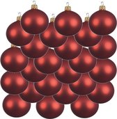 18x Kerst rode glazen kerstballen 6 cm - Mat/matte - Kerstboomversiering kerst rood