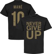 Never Give Up Liverpool Mane 10 T-Shirt - Zwart/ Goud - 5XL