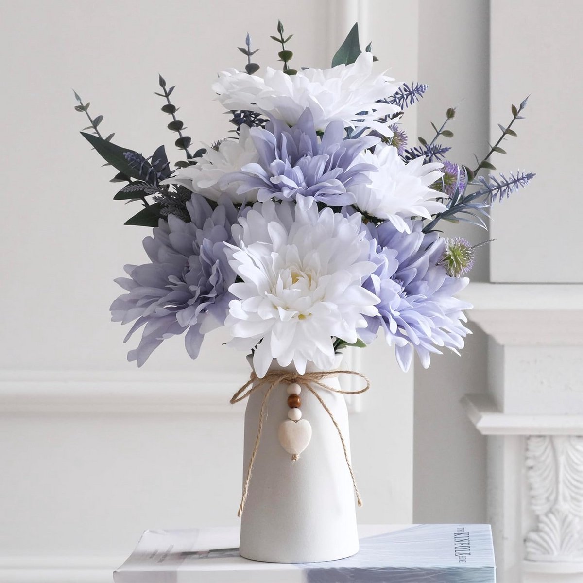 Kunst Dahlia Arrangement - Nep Bloemen - Woonkamer Decoratie - Met Keramiek Vaas - 40 cm Hoog - Boeket Kleuren