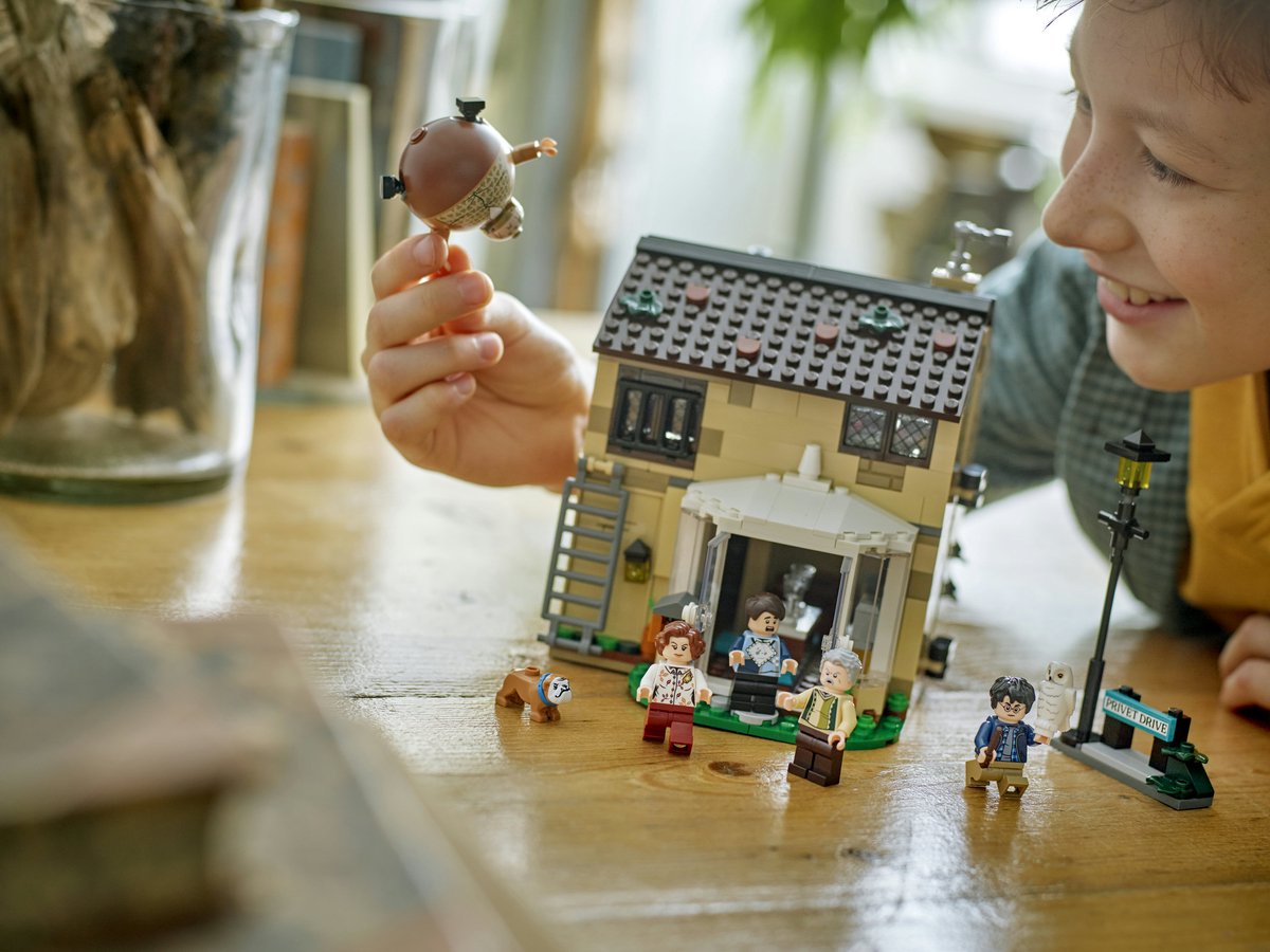 LEGO Harry Potter Ligusterlaan: Bezoek van Tante Margot Bouwpakket - 76451 — afbeelding 10