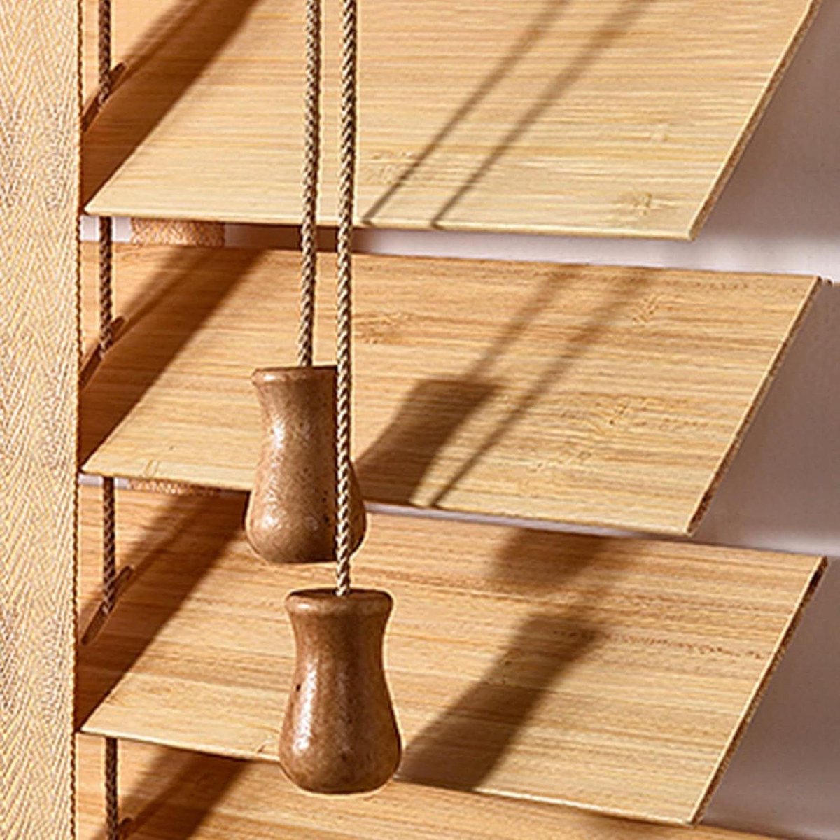Houten Jaloezieën - Venetian Blinds - Privacy en Zonwering - Massief Hout 50mm Lamellen -