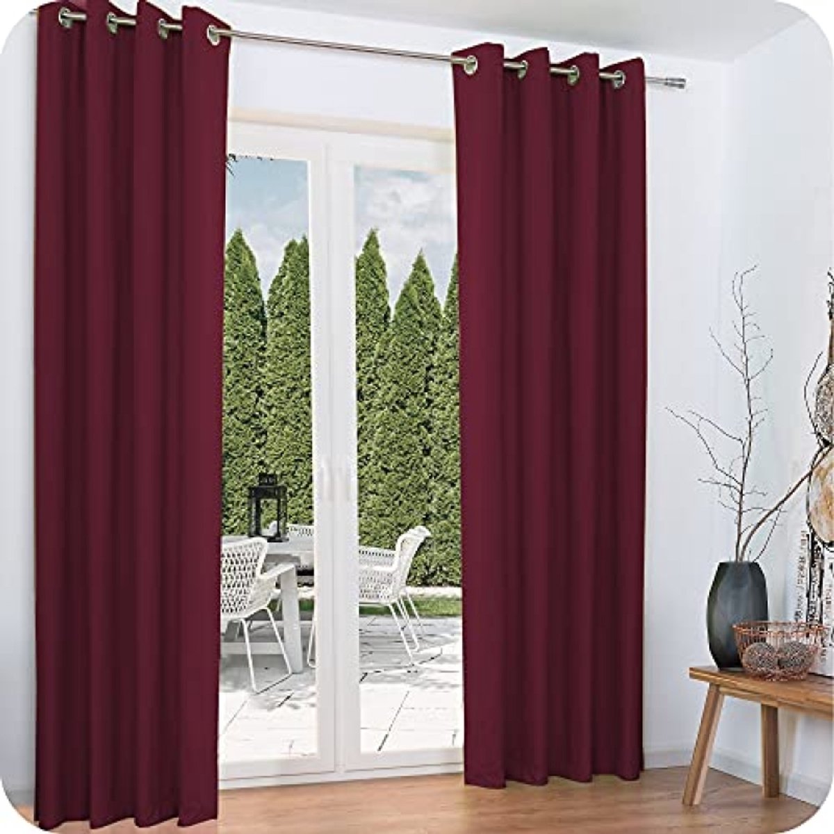 PromoHome Set van 2 thermische gordijnen met oogjes 140 x 245 cm bordeaux - isolerend en verduisterend voor woon- en slaapkamer