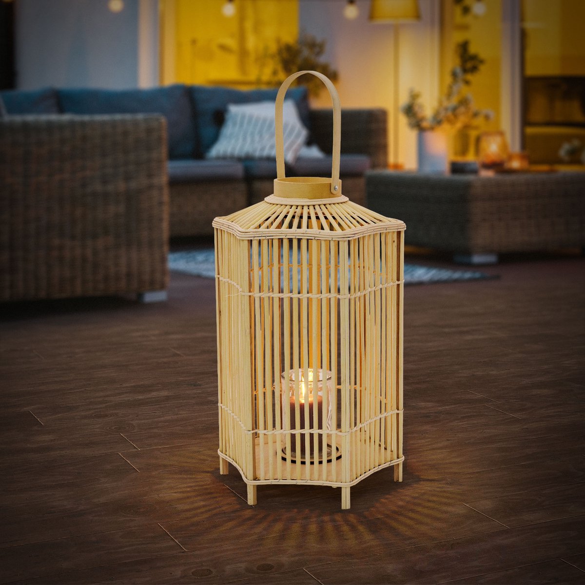 ECD Germany bamboe lantaarn, decoratieve houten windlicht serie, grote kaarsenhouder van 75 cm hoog, luxe houtlook met glas en handvat, sfeervolle boho tuinlantaarn gevlochten stijl, moderne decoratie voor binnen buiten balkon terras en woonkamer — cadeau in Wonen & Interieur - foto 3