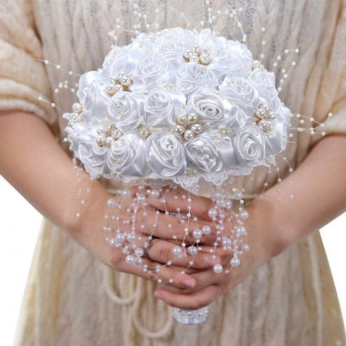 Bruiloft Boeket - Bruidsbloemen - Bruiloft Decoratie - Handgemaakte Parels - 25 cm Hoog - Wit