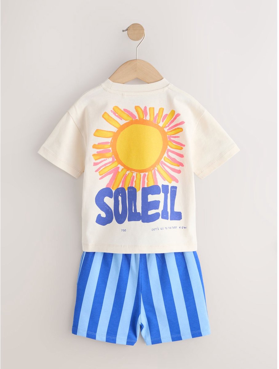 Next - Jongens - Set van T-shirt met korte mouwen en rugprint en short - Wit