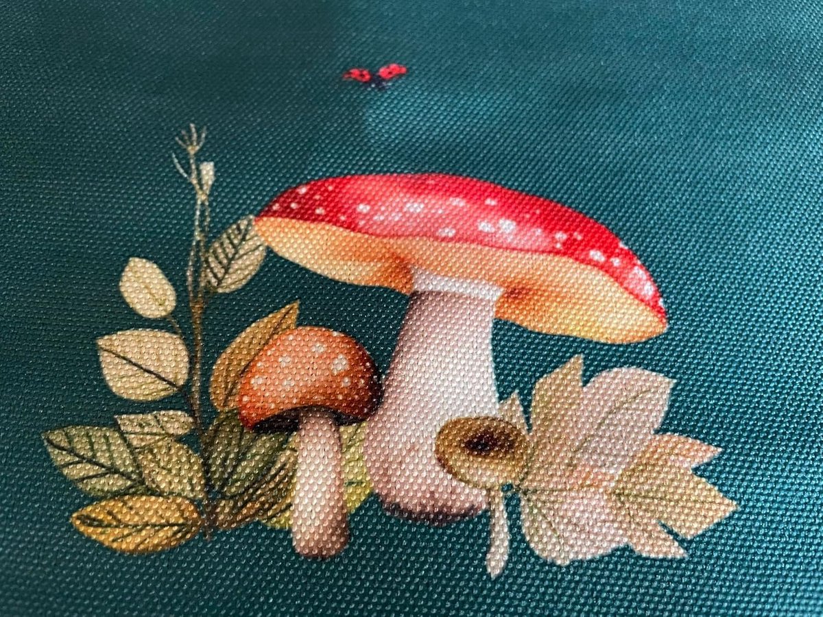 Tafelloper Herfst - Tafelkleed - Herfstdecoratie - Met Eekhoorns - 140 x 40 cm - Groen