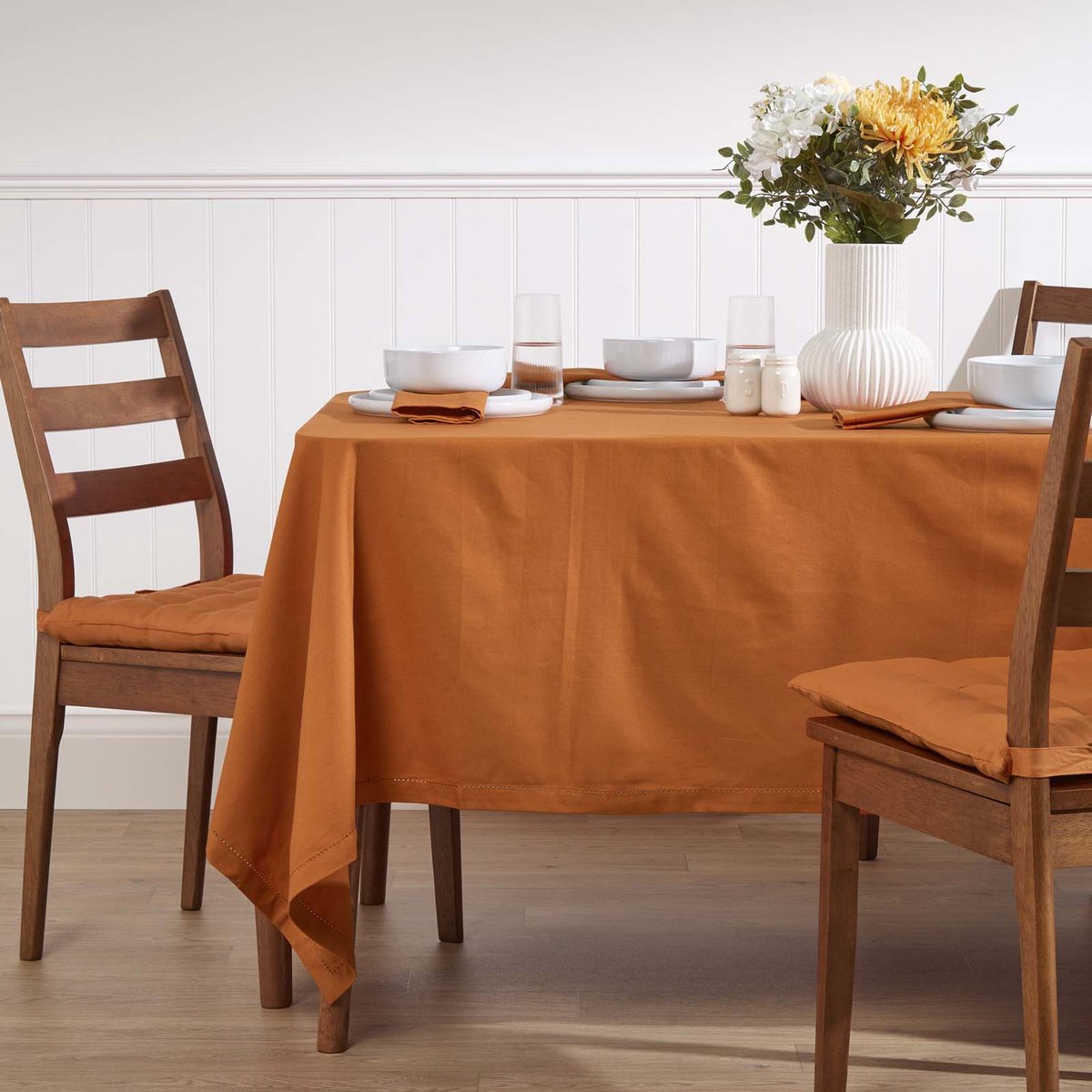 Homescapes tafelkleed terracotta - 137 x 137 cm, 100% katoen
