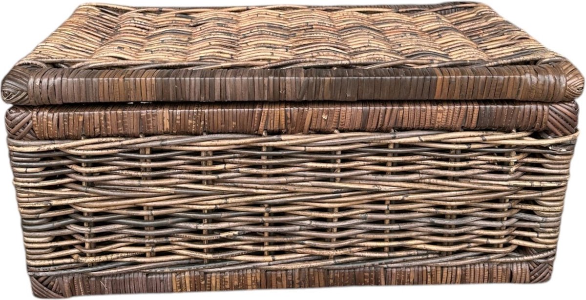 Rotan Mand Met Deksel Antiek - 65x39xH32 cm