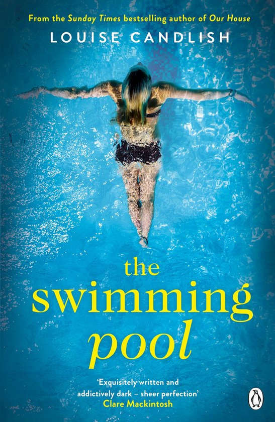 Vrouw drijvend op haar rug in een zwembad. Boek 'The Swimming Pool' van Louise Candlish.