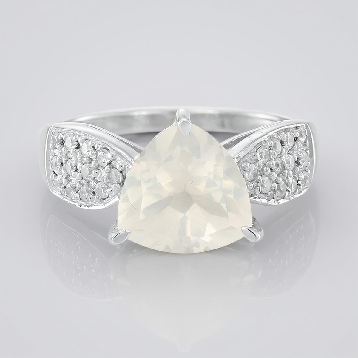 Cavill - Zilveren ring met 3,12 ct Eismaan Kwarts triljant slijpsel - 925 Sterling Zilver - Ring met 24 fonkelende Zirkonen - Elegante vrouwensieraden