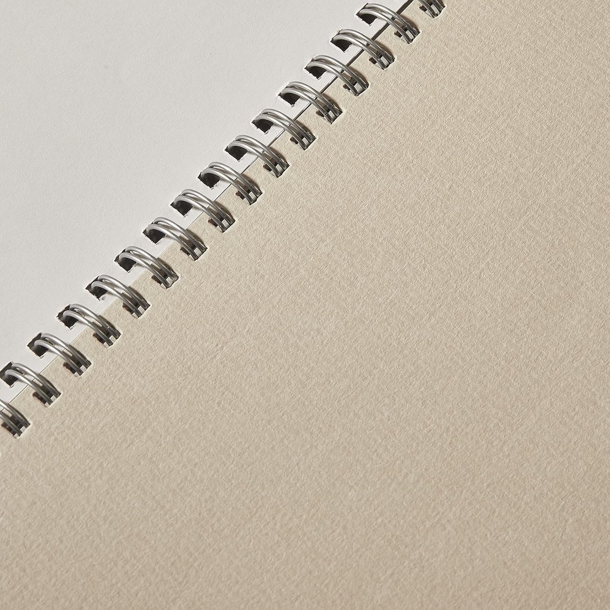 Pastel papier voor kunstenaars - Spiraalvormige pad met 24 vellen, 6 kleuren en gelegde textuur — cadeau in Hobby - foto 2