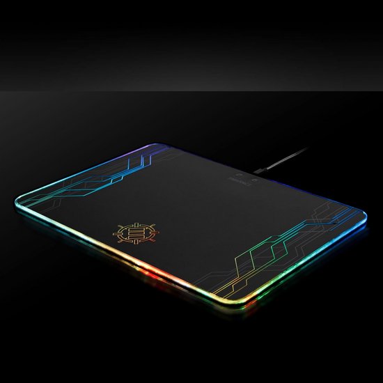 Grote Gaming Muismat met 7 Kleuren RGB Verlichting en Precisie Tracking Oppervlak — afbeelding 5