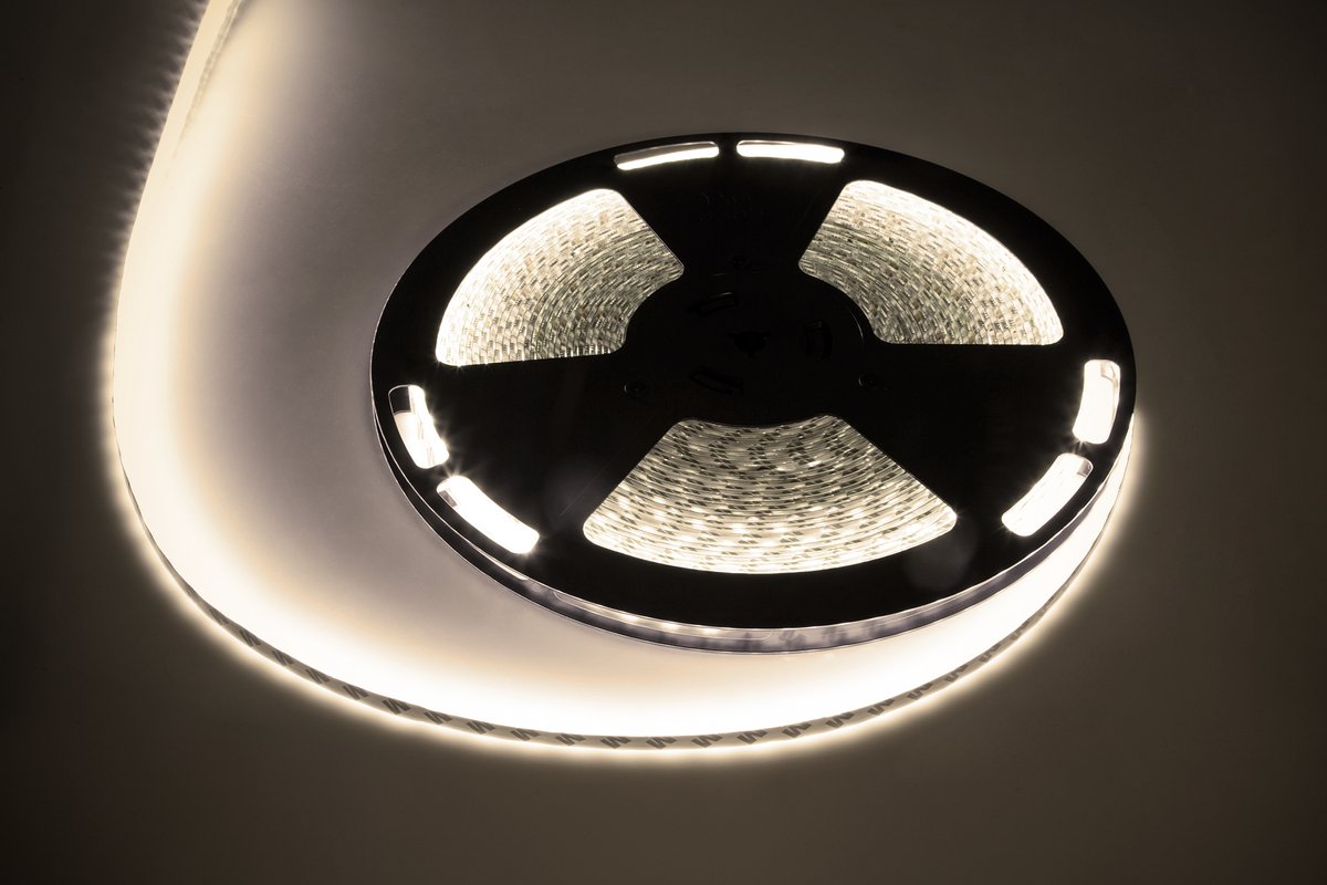 Rebel - LED Strip - 5050SMD - 25m - 4000K - Waterdicht IP65