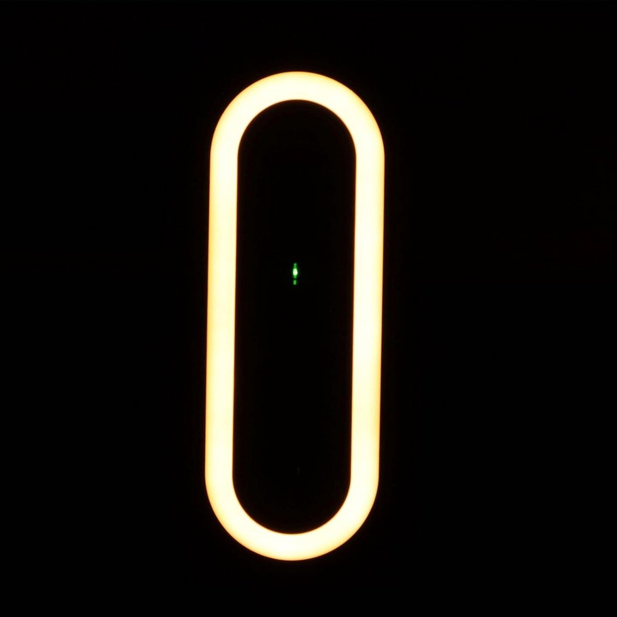 Mini Luchtreiniger met Nachtlampje en Negatieve Ionen – Plug-in Luchtverfrisser