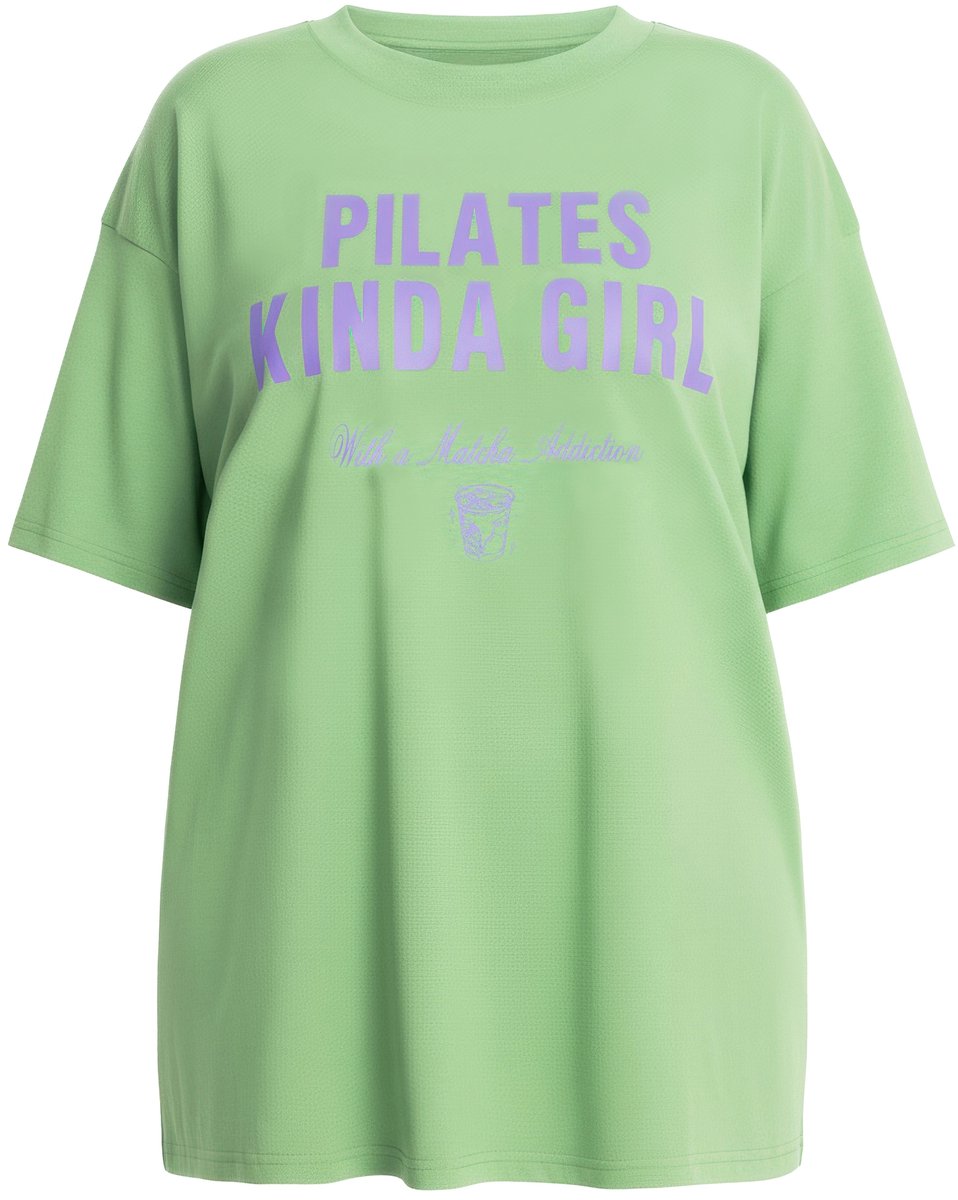 Studio Untold - Dames - T-shirt oversized statement - Appelgroen - Maat 54+