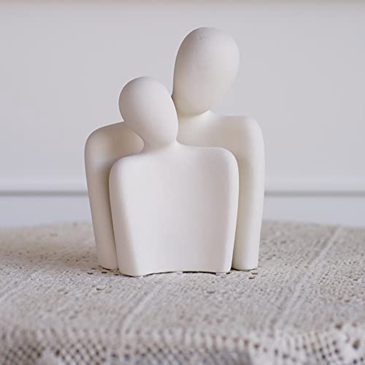 Abstracte Koppelsculptuur in Wit voor Huisdecoratie