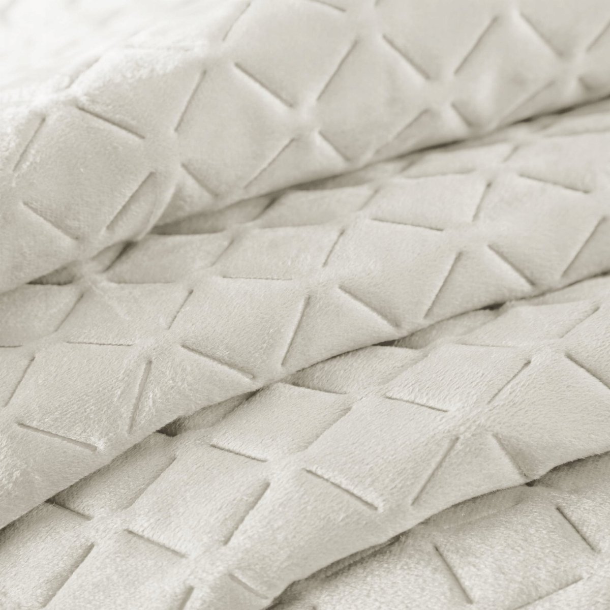 Luxe Witte Pluche Sprei 200x220cm - Stijlvol & Comfortabel
